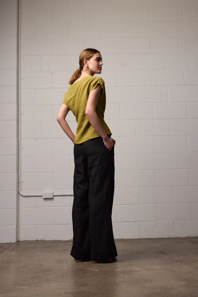 Nora Top Moss