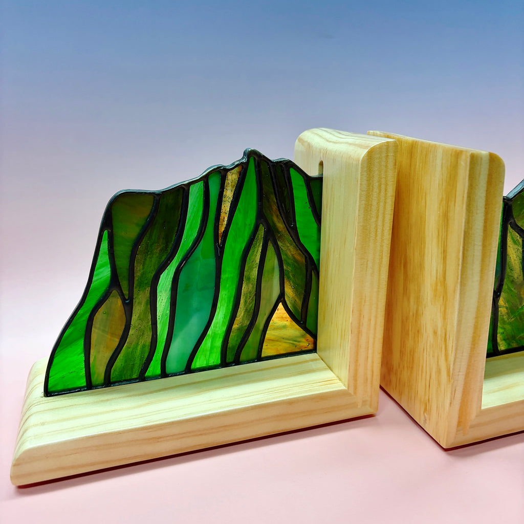 Koʻolau Range Bookends by SYUKI STUDIO