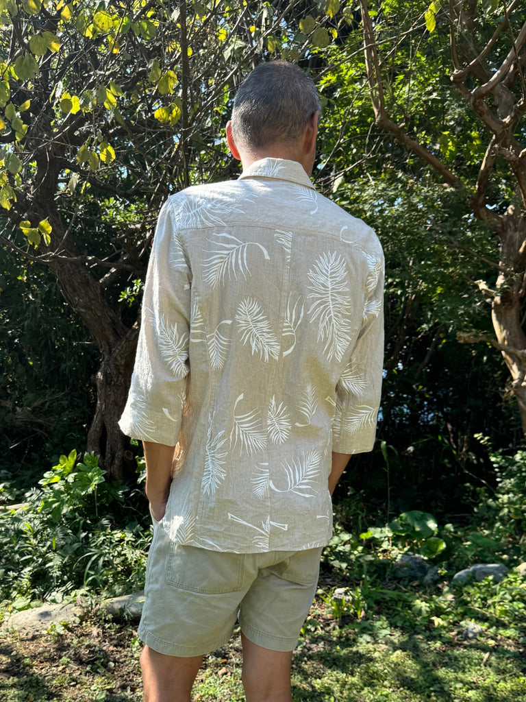 Palm Reef #4 Round Collar Shirt by PLUS ALOHA