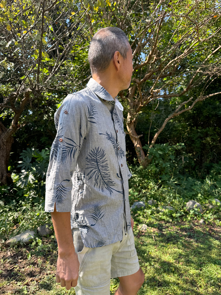 Palm Reef #4 Round Collar Shirt by PLUS ALOHA