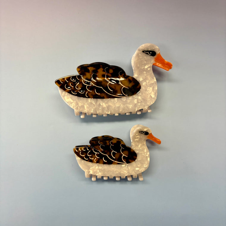 Mōlī Hair Claw by LAULIMA