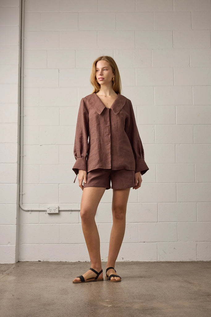 Rue Mocha Shorts by TOWA